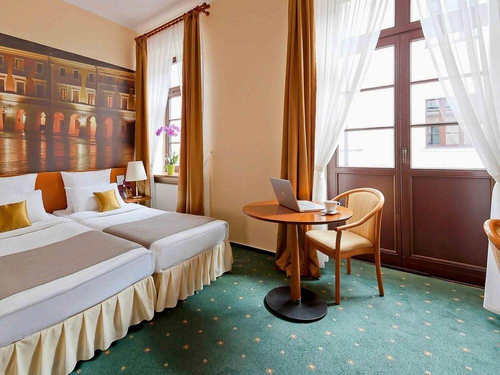 Hotel Zamojski Zamosc  Luaran gambar