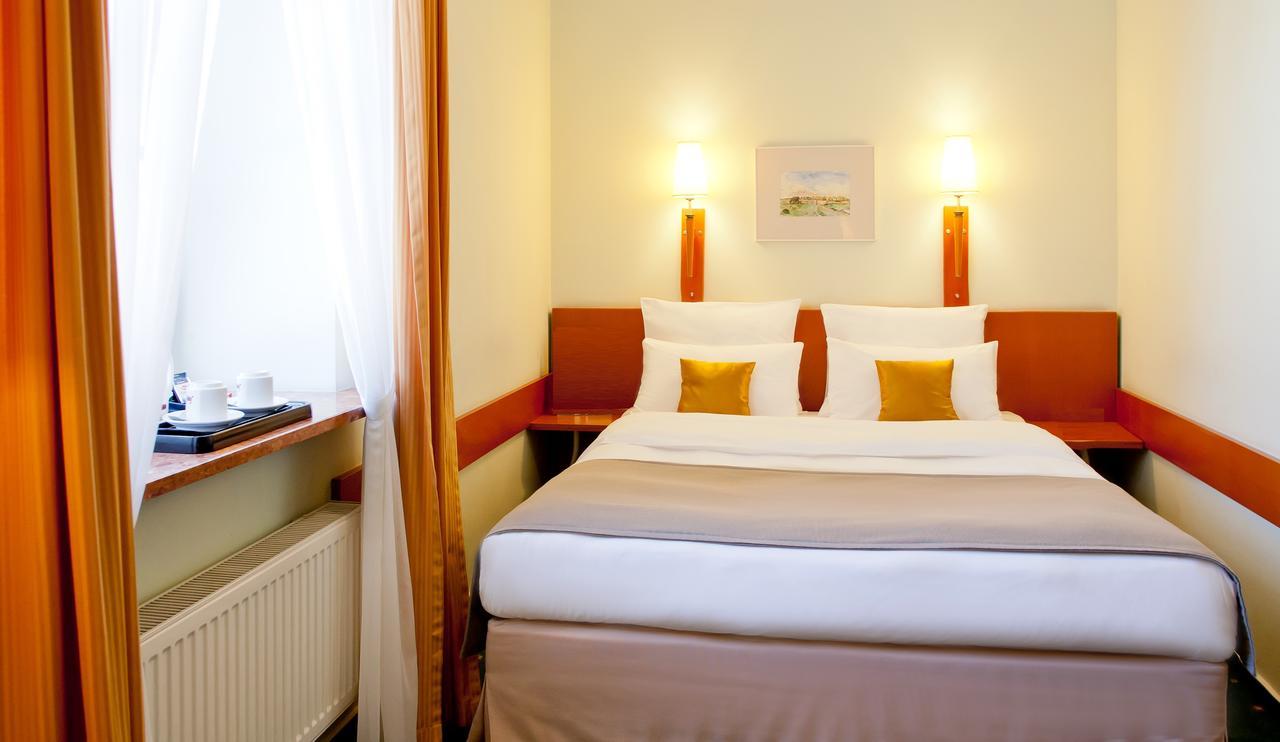 Hotel Zamojski Zamosc  Luaran gambar