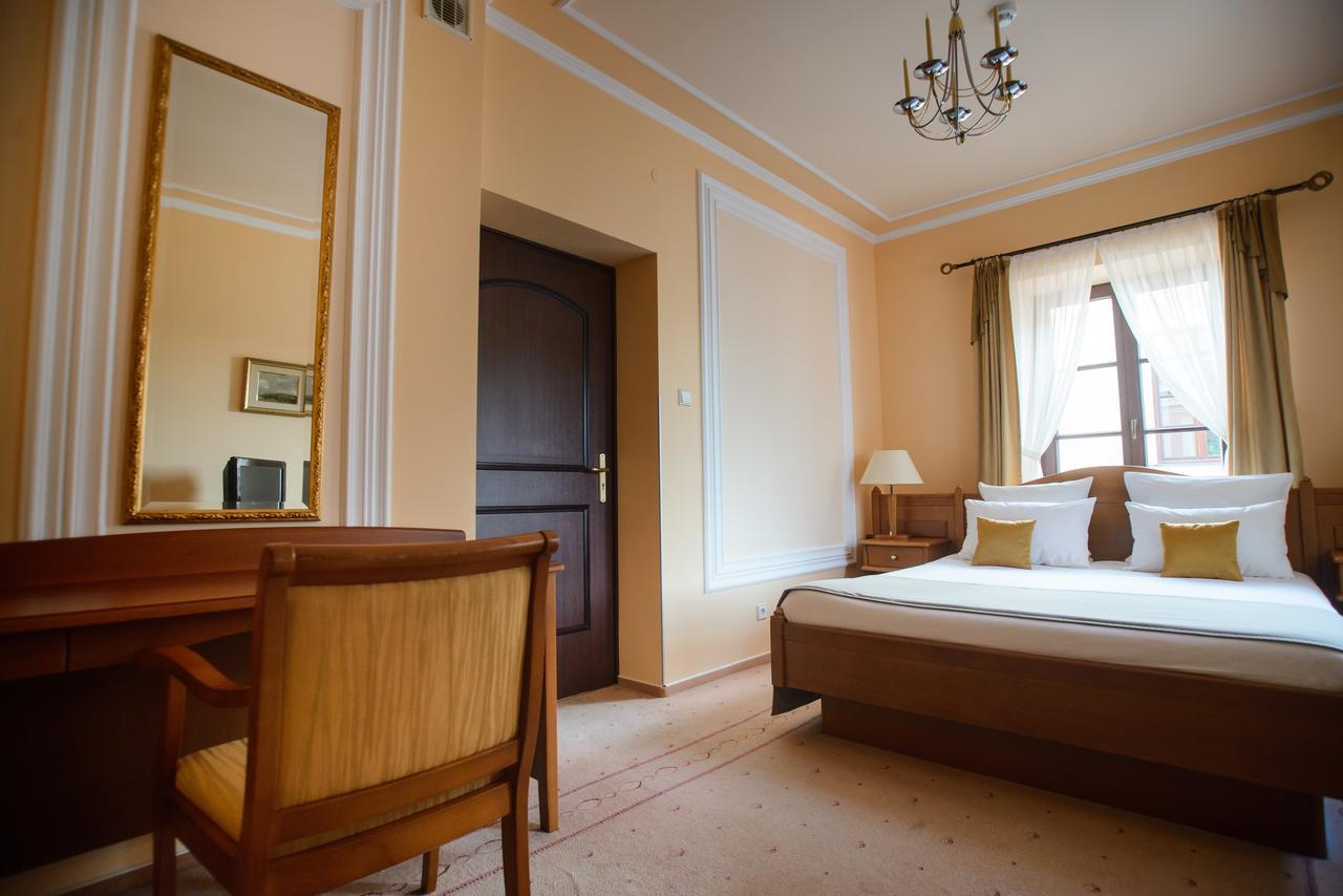 Hotel Zamojski Zamosc  Luaran gambar