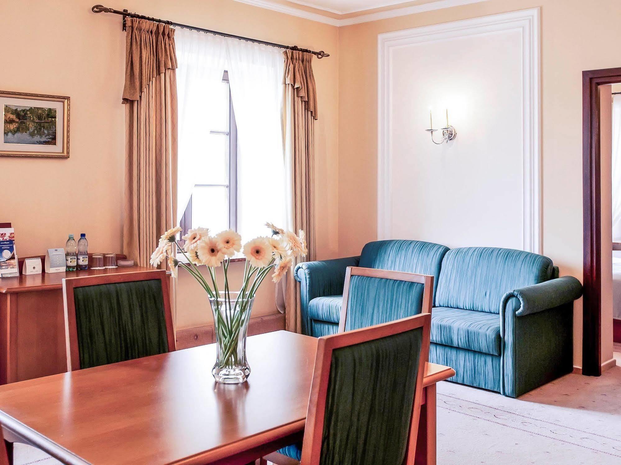 Hotel Zamojski Zamosc  Luaran gambar