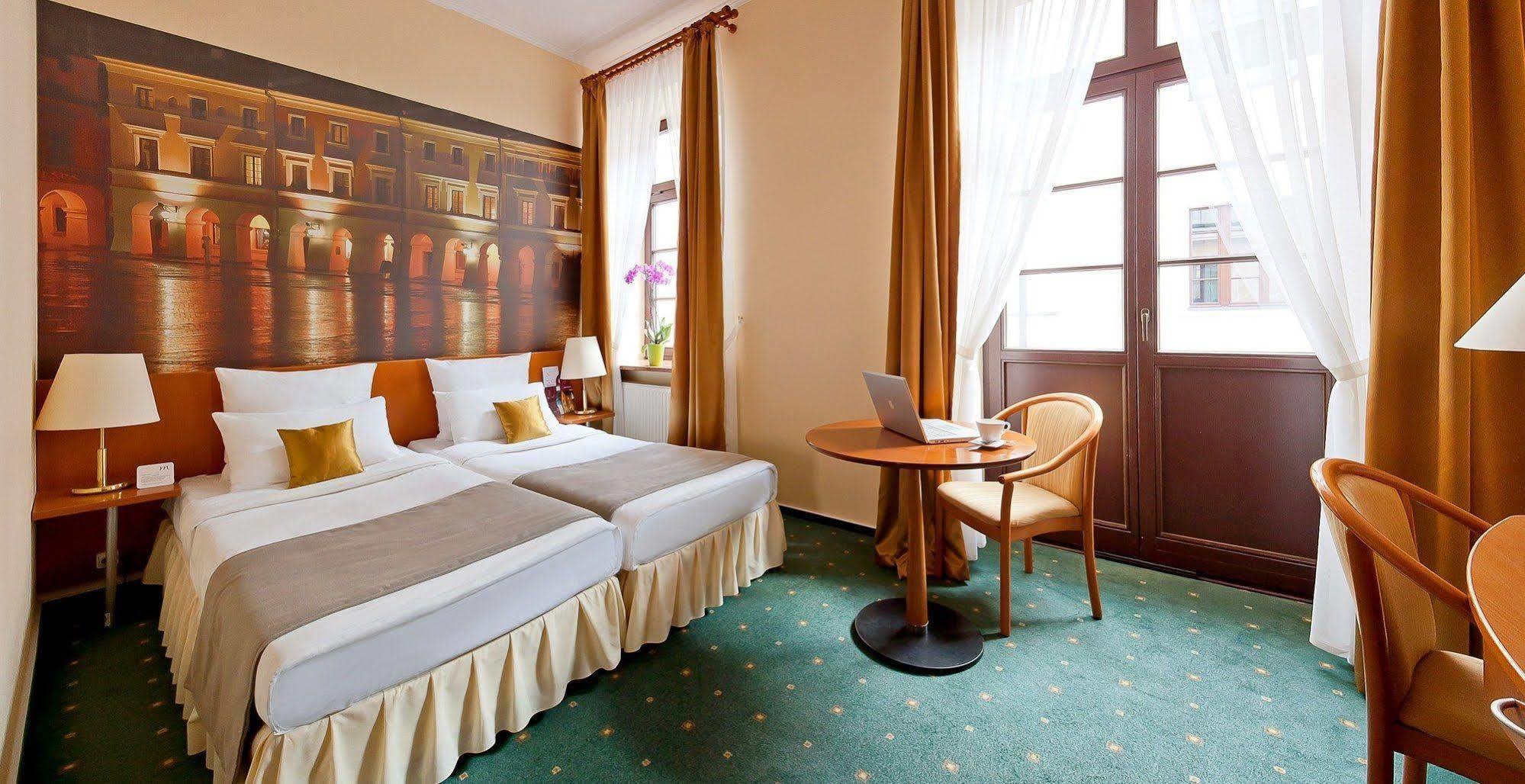 Hotel Zamojski Zamosc  Luaran gambar